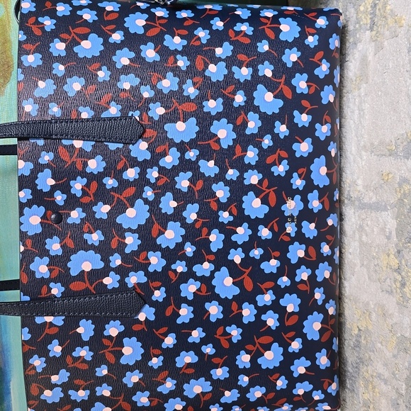 Kate Spade Molly Party Floral Tote - Picture 8 of 17
